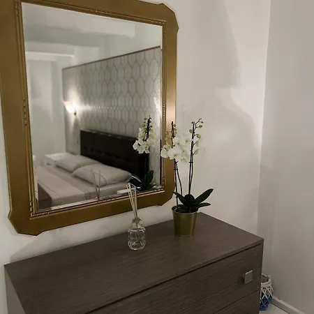 Vittorio Palace Duomo *