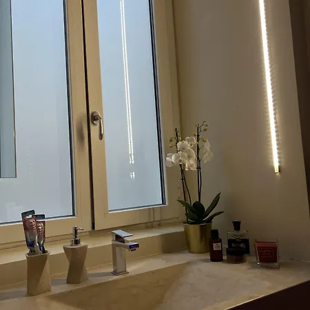 Vittorio Palace Duomo B&B 바를레타