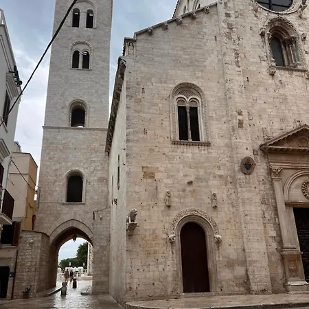 Vittorio Palace Duomo